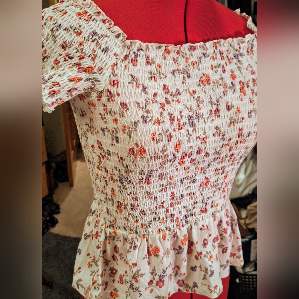 American Eagle Cute Floral Crop Top S/P/CH - Picture 1 of 12